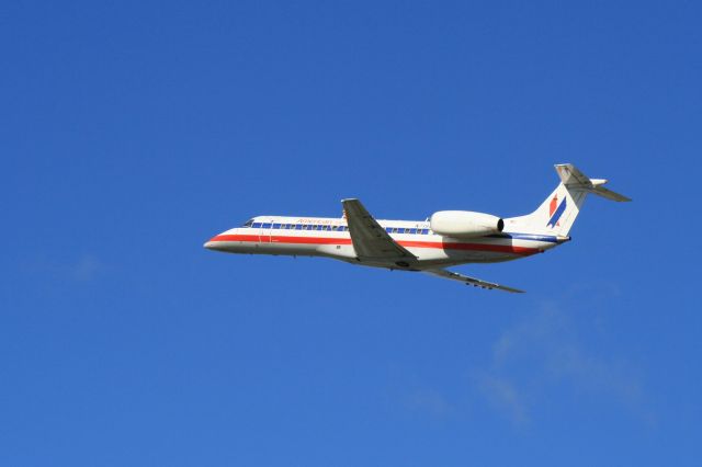 Embraer ERJ-135 (N719AE)