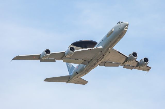 Boeing E-3F Sentry (F-UJCC)