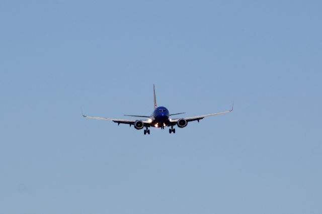 Boeing 737-700 (N743SW)