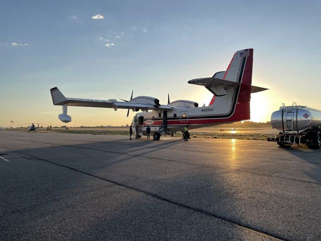 Canadair CL-415 SuperScooper (N392AC)