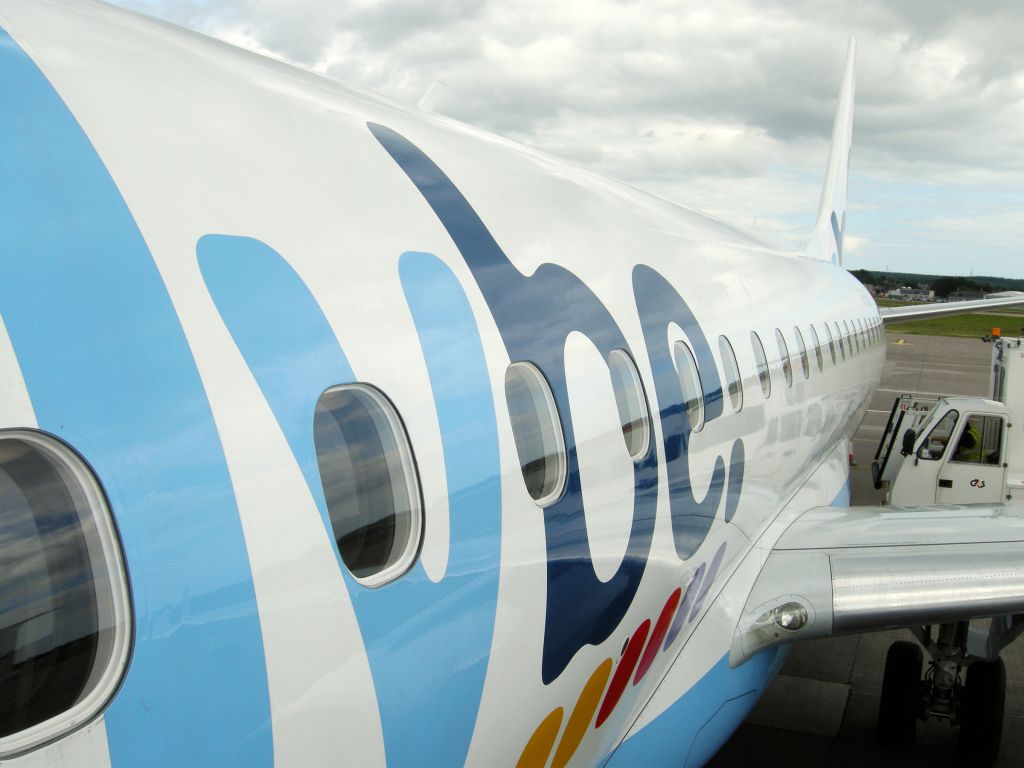 Embraer 170/175 (G-FBJF) - Flybe Embraer ERJ-175STD G-FBJF in Aberdeen Dyce Airport