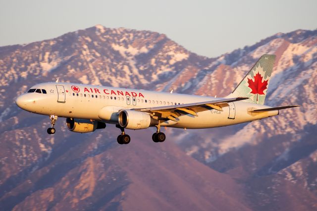 Airbus A320 (C-FGJI)