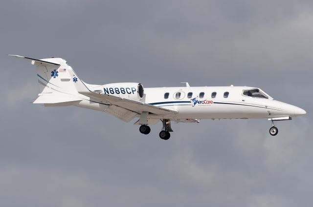 Learjet 31 (N888CP)