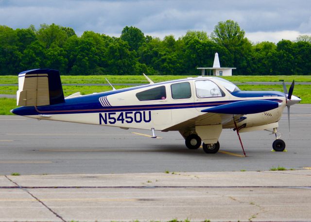 Beechcraft 35 Bonanza (N5450U) - At Downtown Shreveport. 1967 Beech V35.