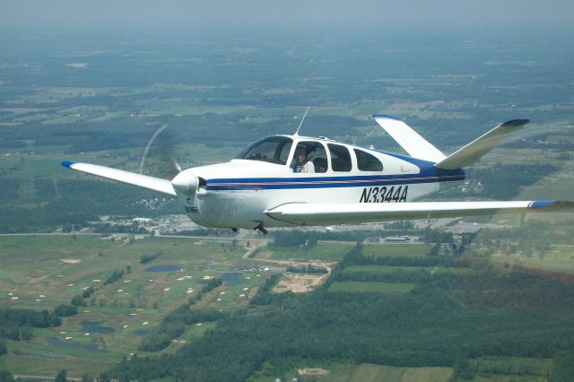 Beechcraft 35 Bonanza (N3344A) - Formation Flying