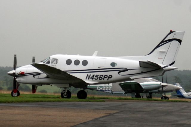 Beechcraft King Air 90 (N456PP) - Since reregistered M-ONTI in Jun-09.