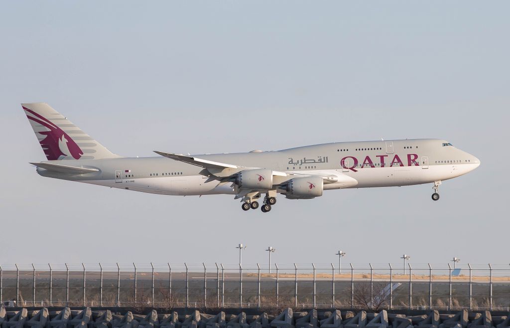 BOEING 747-8 (A7-HHE)