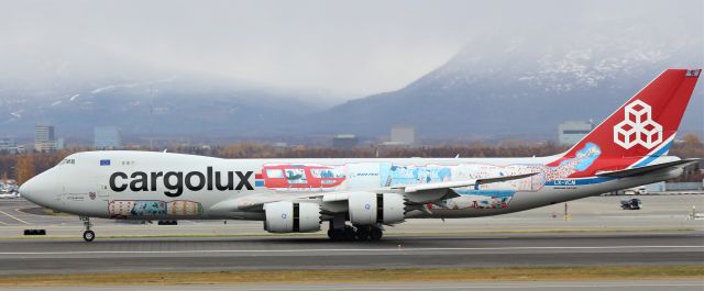 BOEING 747-8 (LX-VCM)