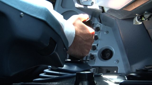 Airbus A340-300 (HB-JMG) - Filming WK84 Zurich to Cape Town