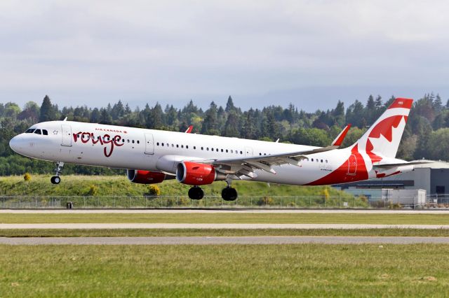 Airbus A321 (C-FJOU)