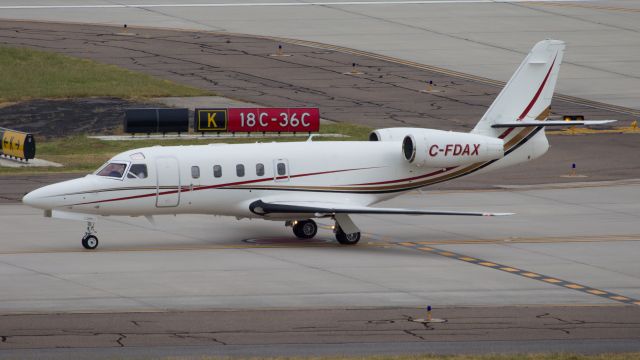 IAI Gulfstream G100 (C-FDAX)