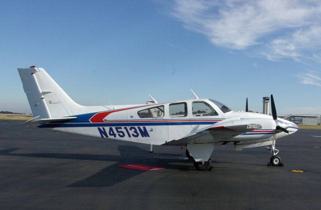 Beechcraft 55 Baron (N4513M)