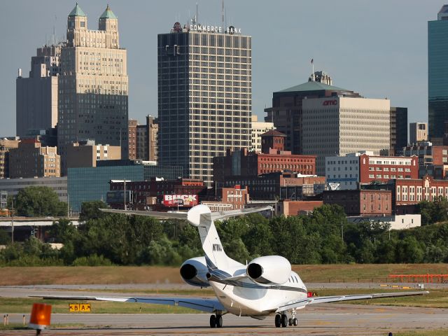 Cessna Citation X (N711VJ)