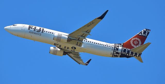 Boeing 737-800 (DQ-FJG)