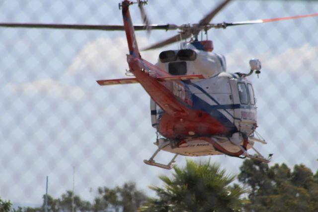 Bell 412 (N807JS) - APPROACH KMYF