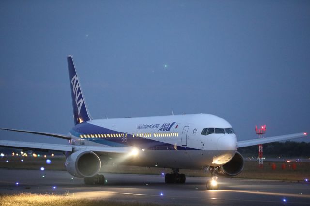 BOEING 767-300 (JA607A) - July 11th 2017:HKD-HND.