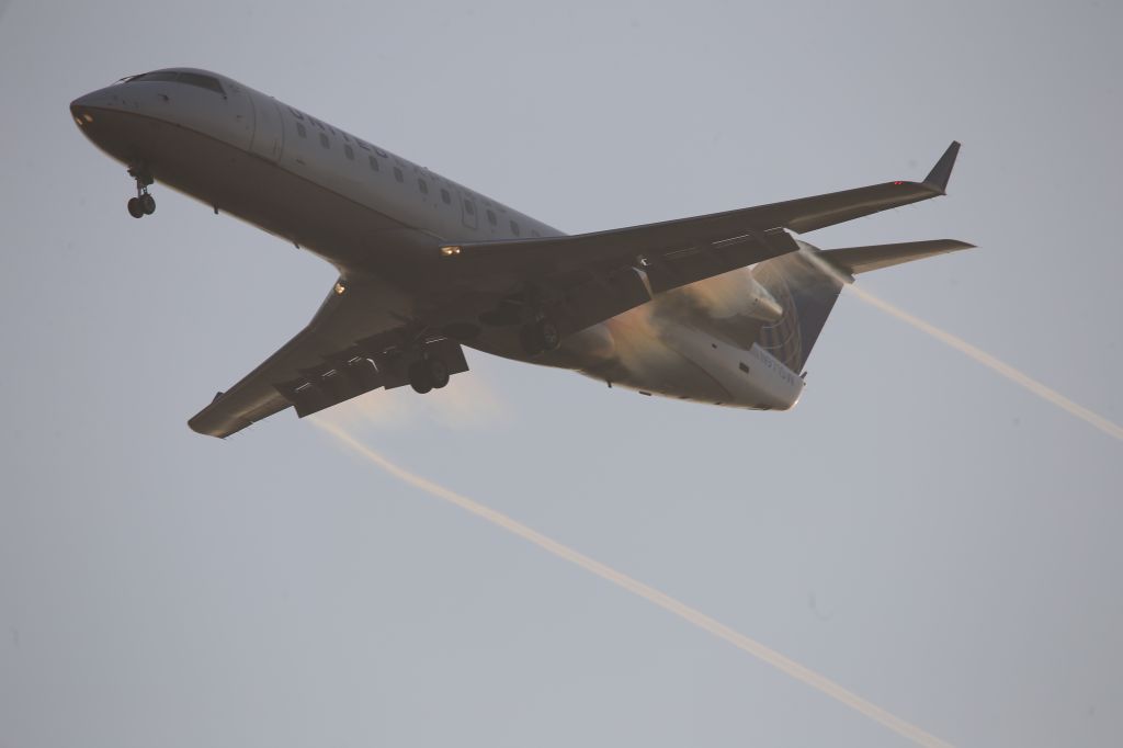 Canadair Regional Jet CRJ-200 (N971SW)