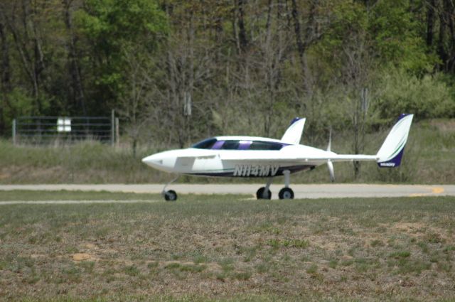 VELOCITY Velocity (N114MV) - First Flight