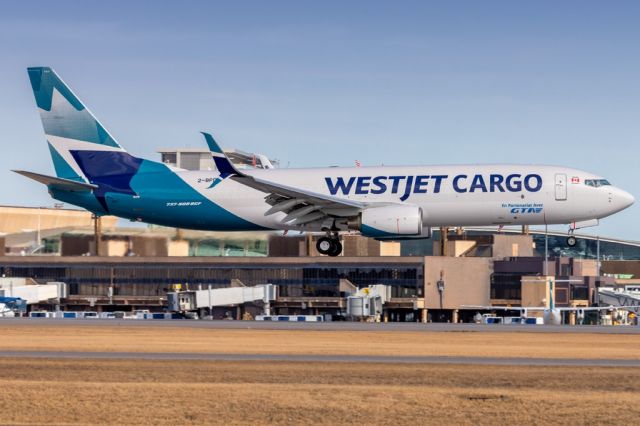 Boeing 737-800 (2-BPDL) - The first WestJet Cargo plane arriving from ANC as its temporary registration. 