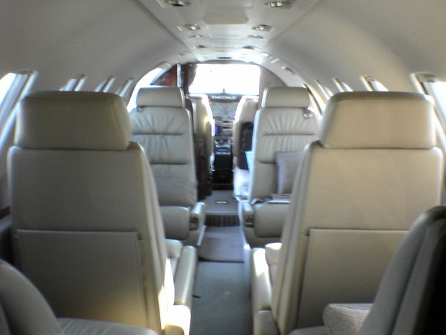 Cessna Citation II (N979WC) - Interior