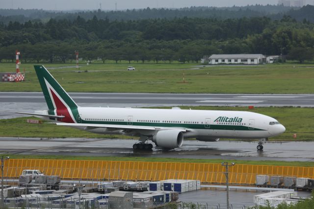 Boeing 777-200 (I-DISE)
