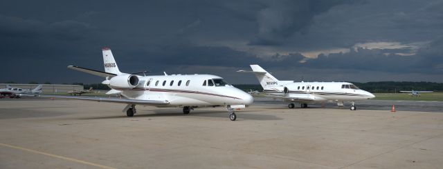 Cessna Citation Excel/XLS (N608QS) - Parked alongside N333PC