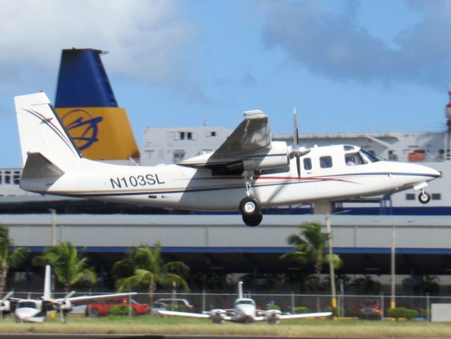Rockwell Turbo Commander 690 (N103SL)