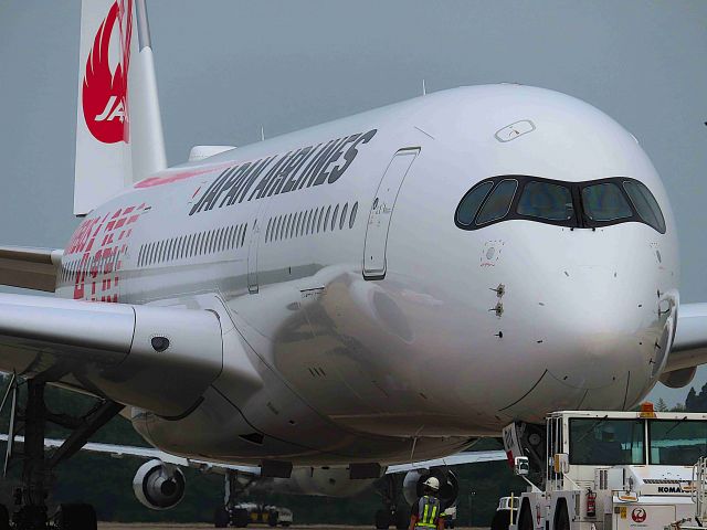 Airbus A350-900 (JA01XJ) - I took this picture on Aug 16, 2019.br /JL4136/16Aug NRT-CTS