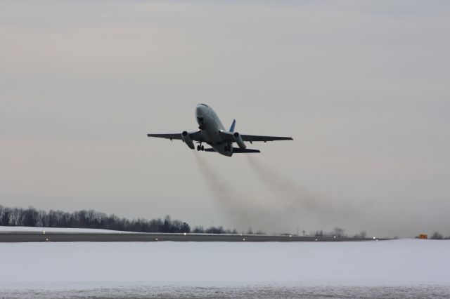 Boeing 737-200 (C-GSPW) - mpe