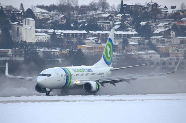 Boeing 737-700 (PH-XRB)