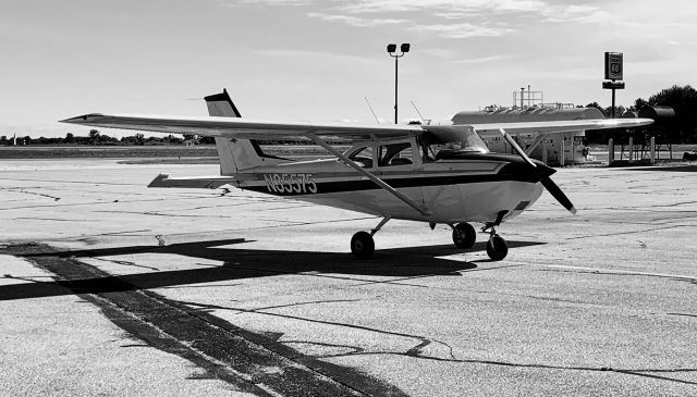 Cessna Skyhawk (N35575)