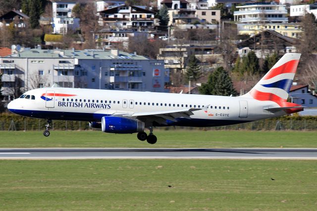 Airbus A320 (G-EUYE)