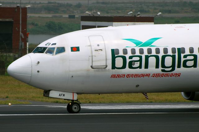 Boeing 737-800 (S2-AFM)