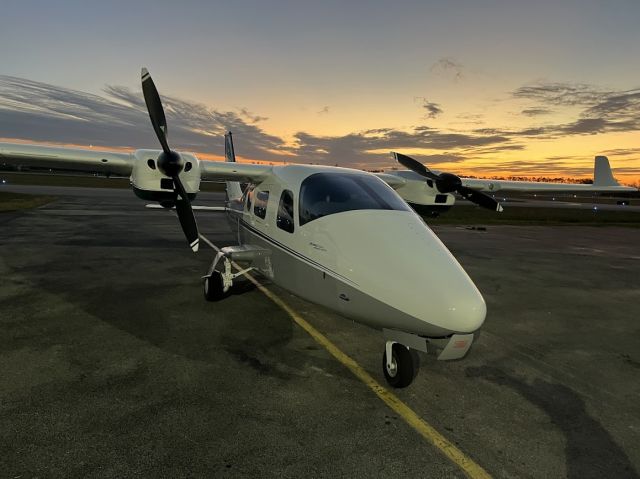 N398UA —
