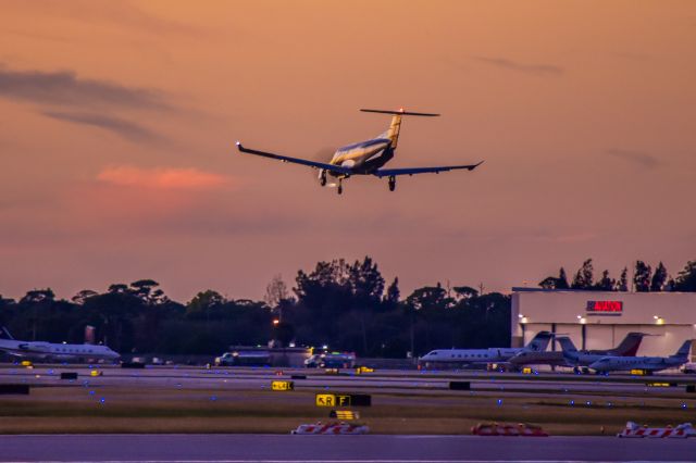 Pilatus PC-12 —