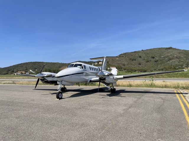 Beechcraft Super King Air 200 (D-IVIP)