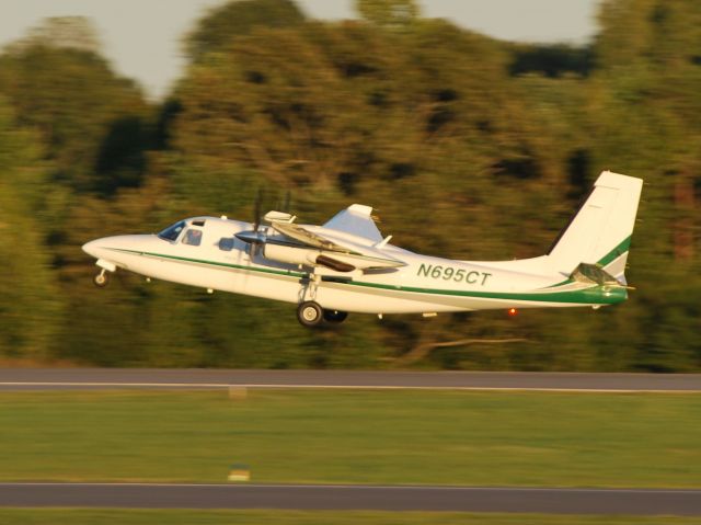 Gulfstream Aerospace Jetprop Commander (N695CT) -  CHALLENGE TOOL & MANUFACTURING INC departing runway 2 at KJQF - 10/4/14