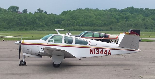 Beechcraft 35 Bonanza (N1344A)