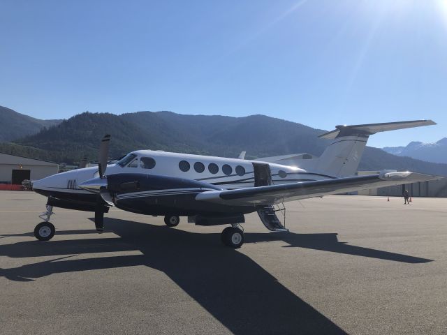 Beechcraft Super King Air 200 (N42FC)