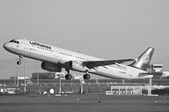 Airbus A321 (D-AISQ)