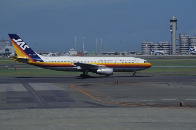 Airbus A300F4-200 (JA8466) - Taxing at Tokyo-Haneda Intl Airport on 1994/08/16