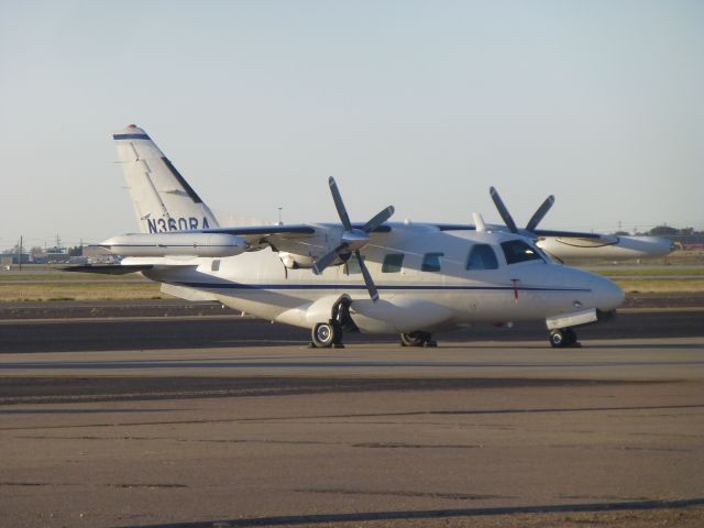 Mitsubishi MU-2 (N360RA)