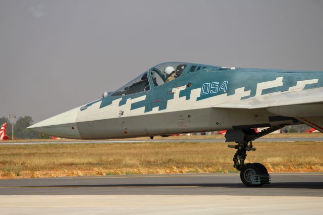 SUKHOI T-50 (054)
