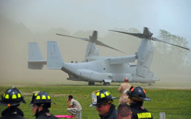 — — - US Marine Corps Air Raid Demo at Rye Playland (Rye, NY) on 5/24/15