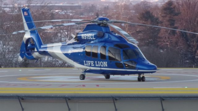 Eurocopter EC-155 (N916LL) - Life lion 2011 Eurocopter Ec-155B1 at York wellspan hospital 94PN