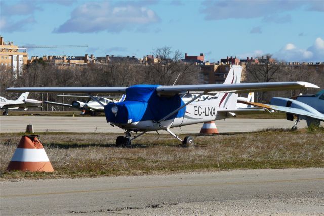 Cessna 152 (EC-LNX)