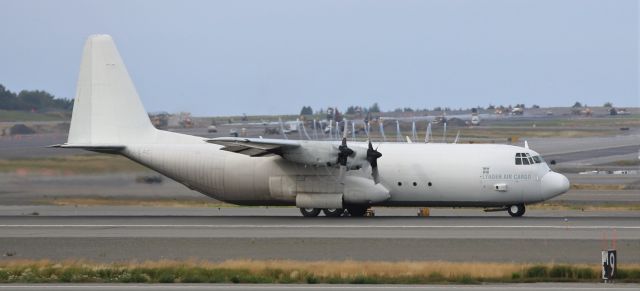 Lockheed C-130 Hercules (P4-LAC)