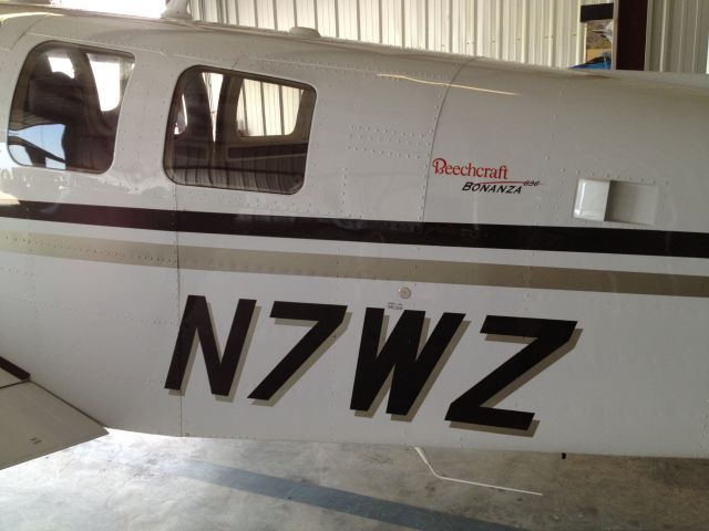 Beechcraft Bonanza (36) (N7WZ)