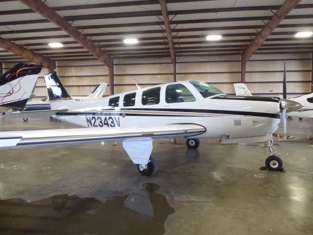 Beechcraft Bonanza (36) (N2343V)