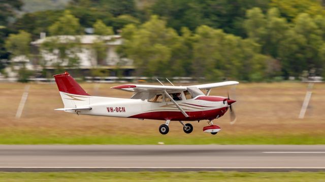 Cessna Skyhawk (VH-OCN)